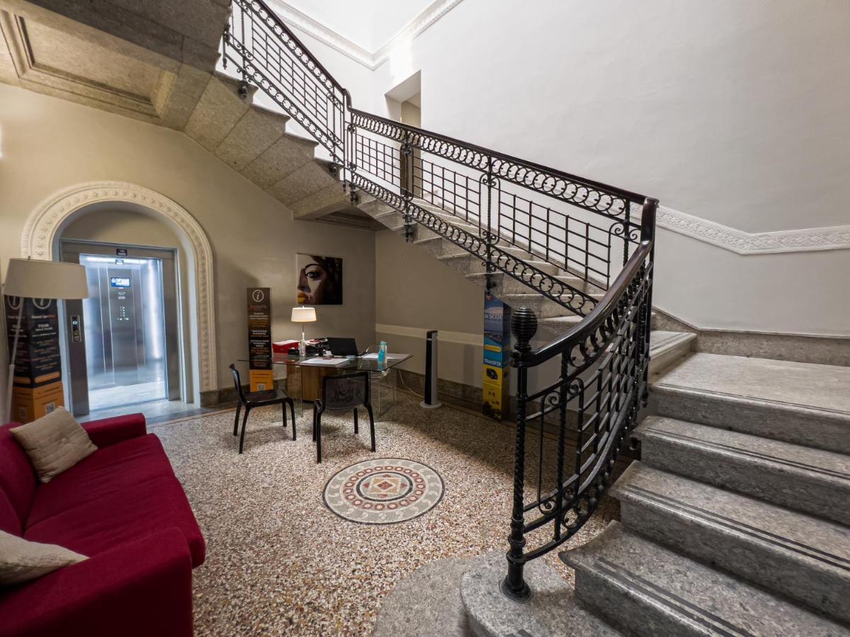 Historico Loft & Rooms Palazzo Adragna XIX Trapani Dış mekan fotoğraf