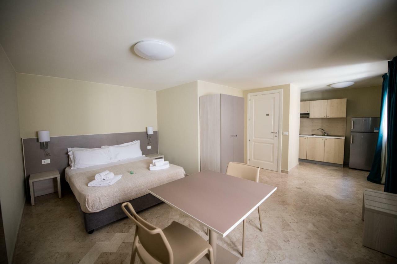 Historico Loft & Rooms Palazzo Adragna XIX Trapani Dış mekan fotoğraf